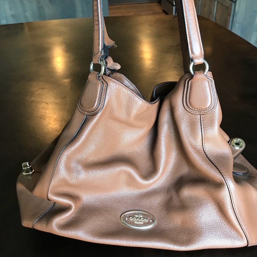 Coach purse - Picture 1 of 6